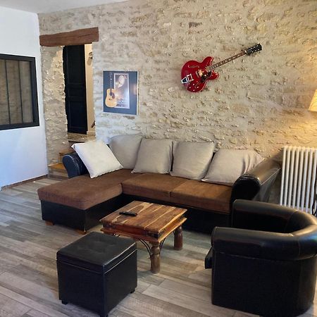 Les Lofts Bed & Breakfast L'Isle-sur-la-Sorgue Exterior photo