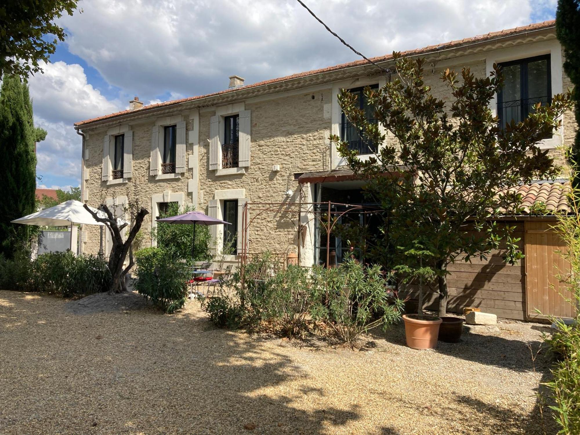 Les Lofts Bed & Breakfast L'Isle-sur-la-Sorgue Exterior photo