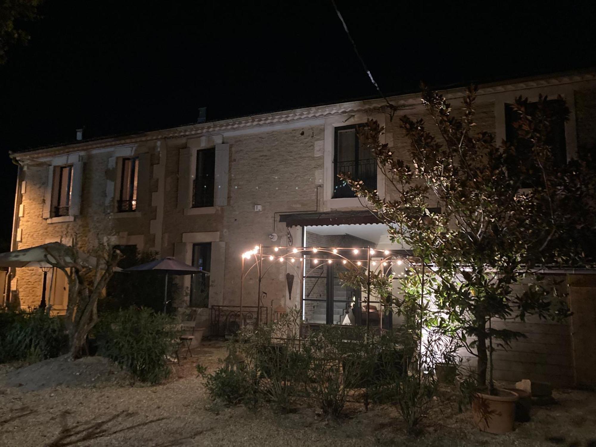 Les Lofts Bed & Breakfast L'Isle-sur-la-Sorgue Exterior photo